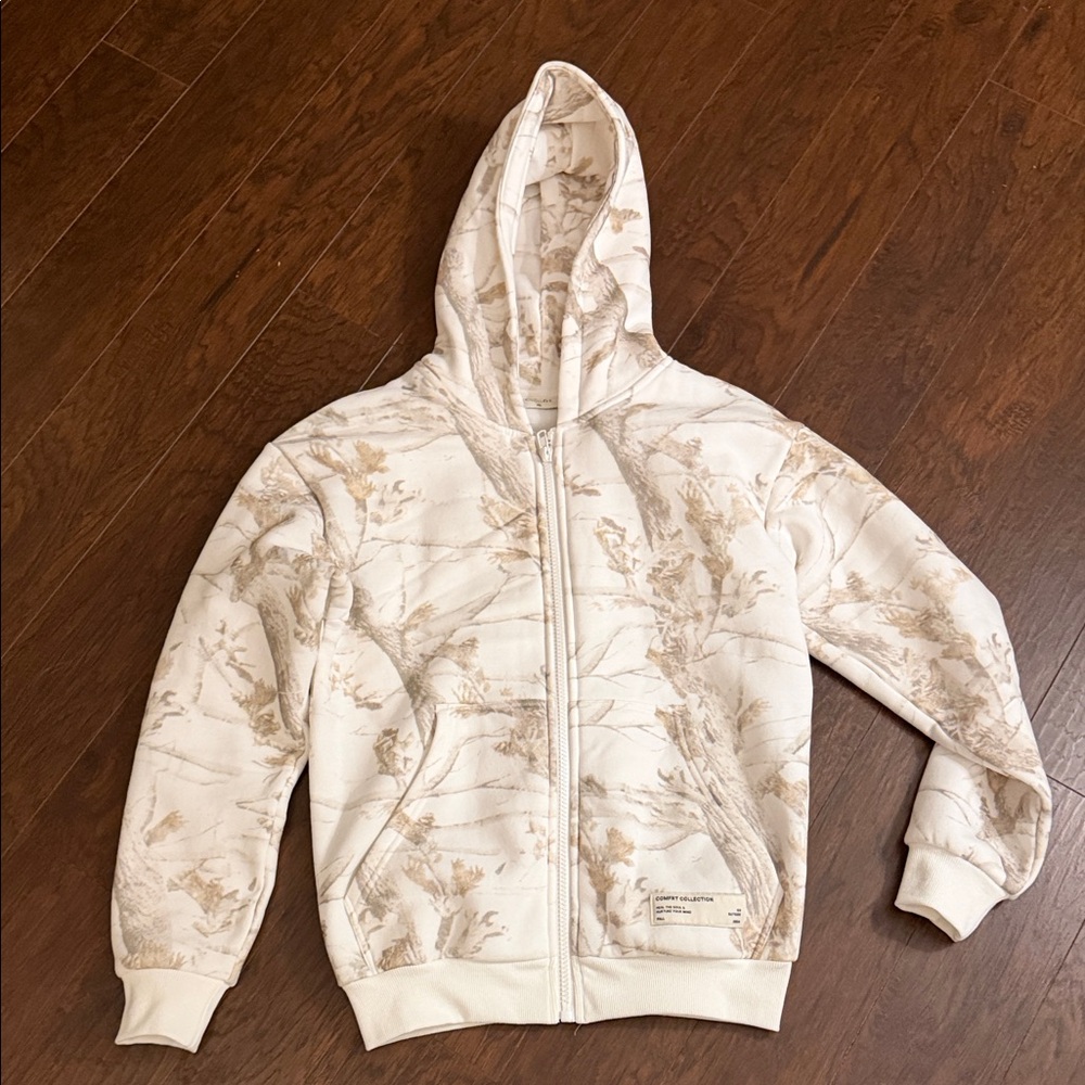 Comfort Cream and Tan Patterned Hoodie